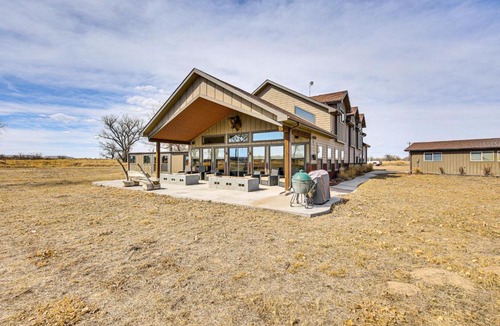 Bridgeport House | Riverside Retreat in Bridgeport w/Game Room!