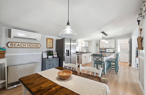 Newbury House | Riverside Retreat Laundry Work-Friendly