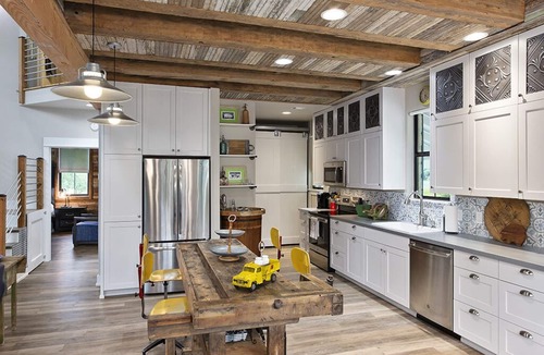 Stonewall Cabin | Riverside Retreat with River Access and Stunning views!