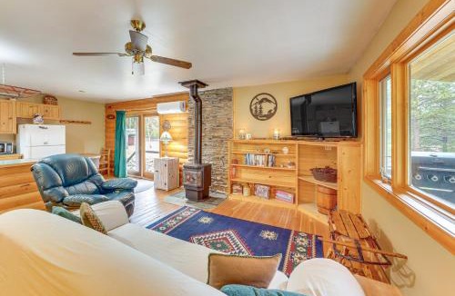Superior House | Riverside St Regis Cabin w/Fire Pit + Grill