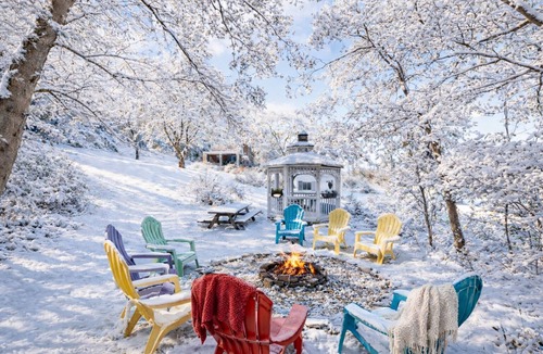 Lawrenceburg House | Riverside Storybook Cottage