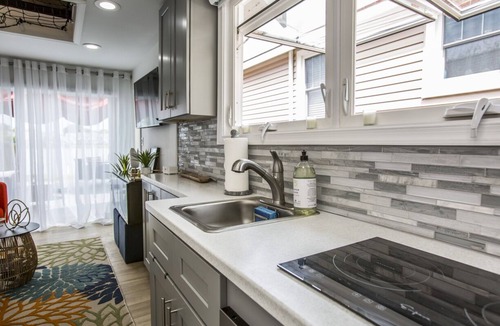 Downtown House | Riverside Tiny Home Retreat