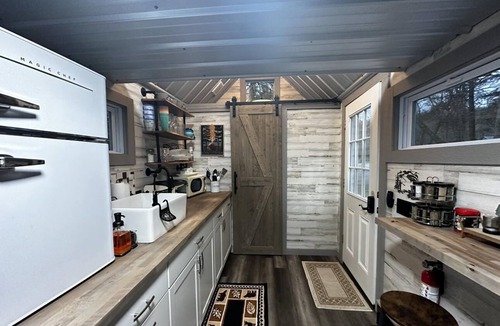 Livingston Manor Cabin | Riverside Tiny Home!