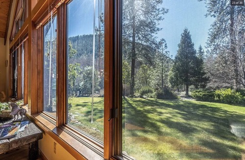 Jacksonville House | Riverside Vineyard Estate