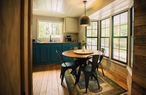 Dahlonega Cabin | Riverstone Cottage: Waterfront/Sauna/Firepit