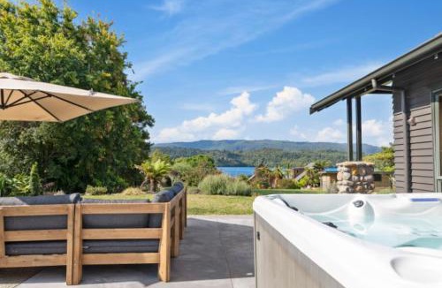Lake Tarawera House | Riverstone Lake Tarawera