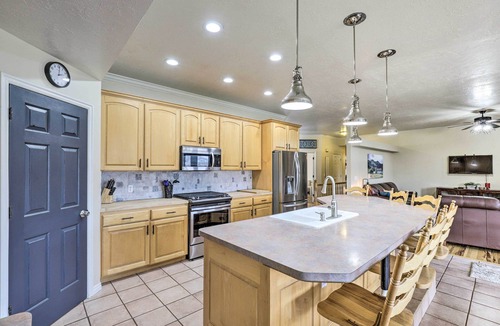 Riverton House | Riverton Home w/Gas Grill & Private Deck!