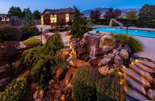 Riverton House | Riverton Luxury Estate with Private Pool - Family Theatre Hot Tub Gym
