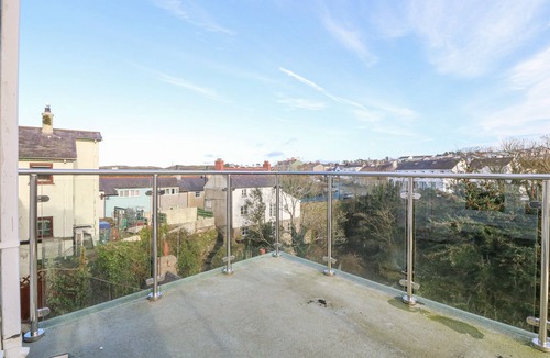 Cemaes Bay Cottage | Riverview Apartment