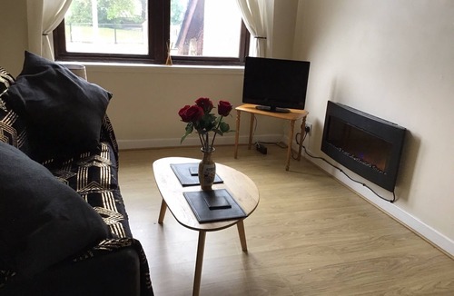 Elgin Apartment | Riverview apartment