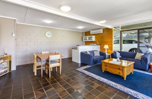 Jamieson House | Riverview Hill - Pet Friendly Country Getaway