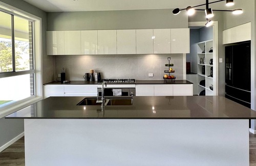 Monkerai House | Riverview Homestead - sleeps 12