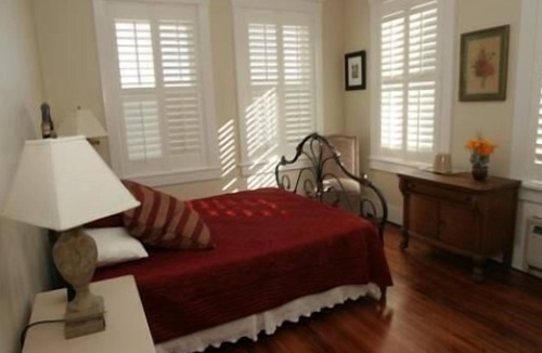 St. Marys Hotel | Riverview Hotel