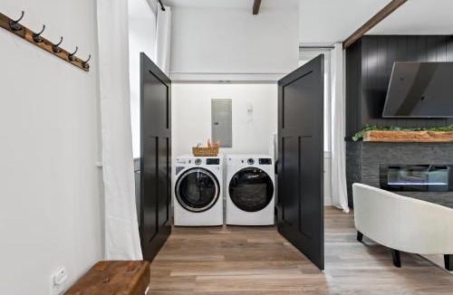 Port Clinton Apartment | Riverview in Port Clinton - Apt A