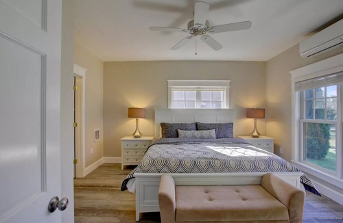 Edgecomb House | Riverview Luxury Home