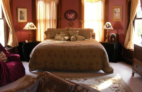 Golconda House | Riverview Mansion Hotel