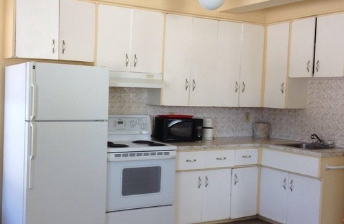 Dunnville Hotel | Riverview Motel
