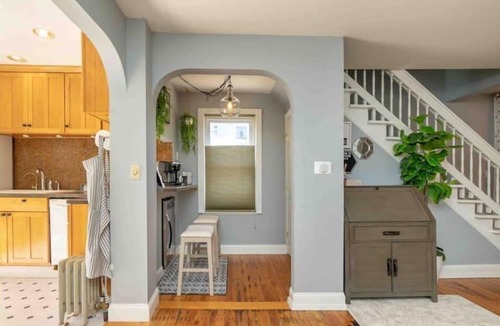 Thompsonville House | Riverview Oasis