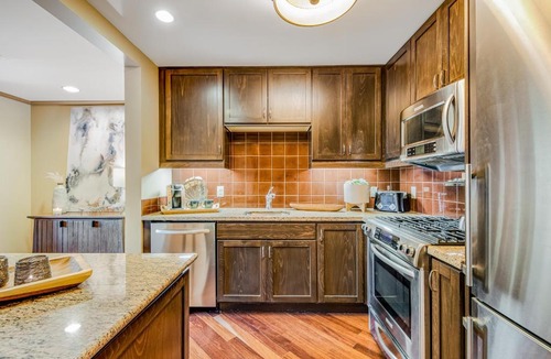 Cle Elum Hotel | Riverview Penthouse