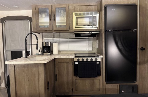 Nobleton House | Riverview RV weekend retreat