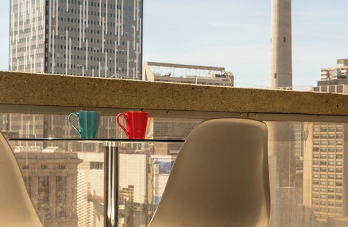 East Village Condo | Riverwalk Nest 5 M to Studio Bell + BathTub -W/D