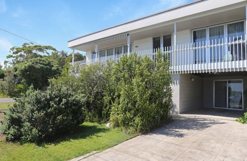 Hawks Nest House | Riverwatch - directly opposite the Myall River