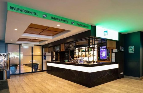 Riverwood Hotel | Riverwood Hotel - Adults Only