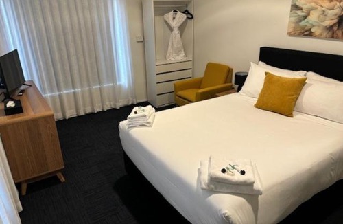 Riverwood Hotel | Riverwood Hotel - Adults Only