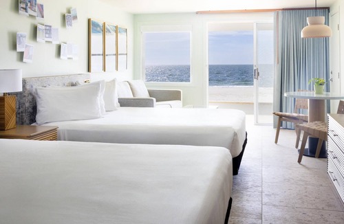 Bass River Hotel | Riviera Beach Resort