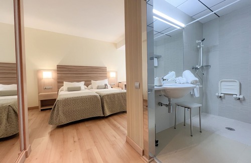 Benidorm Hotel | Riviera Beachotel - Recommended for Adults