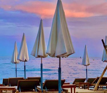 Antibes Old Town House | Riviera Cottage