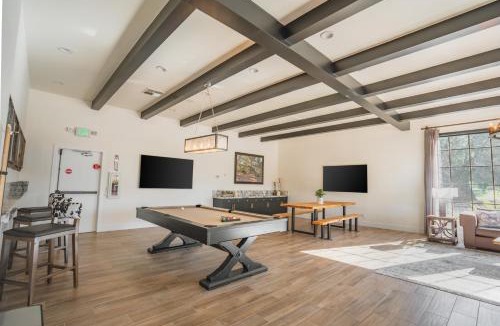 San Diego Country Estates Resort | Riviera Oaks Resort