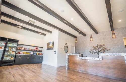 San Diego Country Estates Resort | Riviera Oaks Resort
