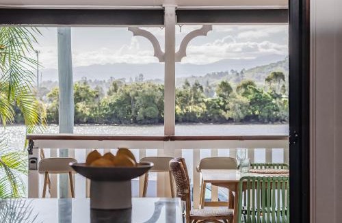 Tumbulgum House | Riviera Palms