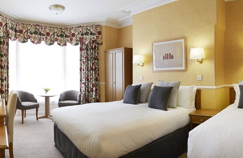 Scarborough City Centre Bed & Breakfast | Riviera Town House