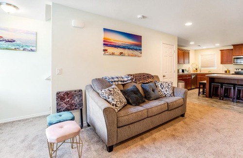 Rockaway Beach House | RJD Beachside Vacation Home B