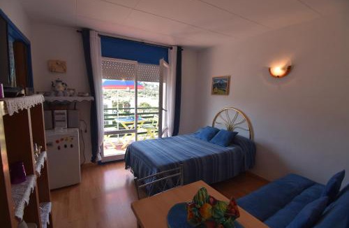 El Mas Oliva Apartment | RNET - Mas Oliva Studio, piscina, terraza