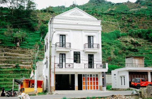 Kejajar House | Roadsidevilla's