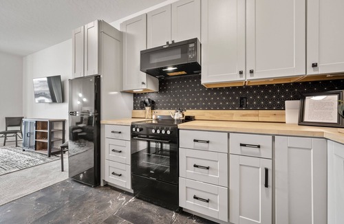 Mountain Green House | Roam Ski Den R5949A | Snowbasin Escape |2BR & 2 Ba