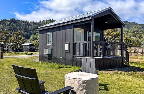 Garibaldi Cabin | Roam Tillamook