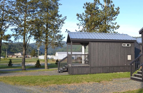 Garibaldi Cabin | Roam Tillamook