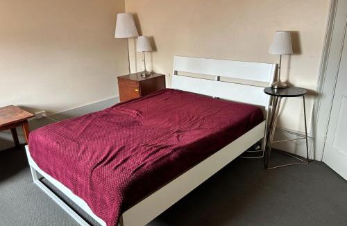 Adelaide Central Business District Cabin | Rob Roy Room 8