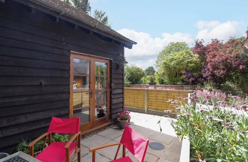 Quedgeley Cottage | Robbie's Barn