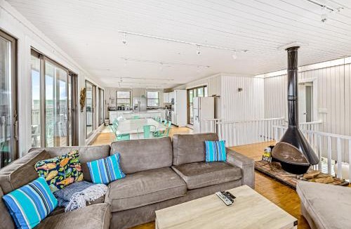 Ocean Beach House | Robbins Rest Retreat