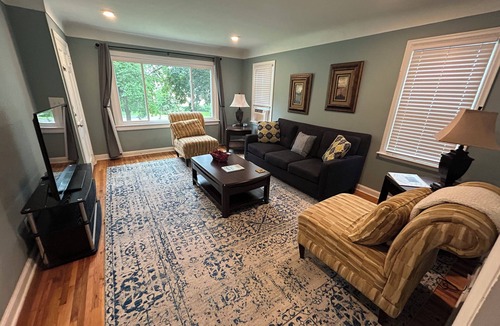 Robbinsdale House | Robbinsdale Charmer