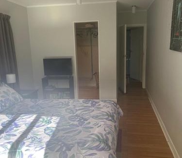 Newlands House | Robert ST Newlands