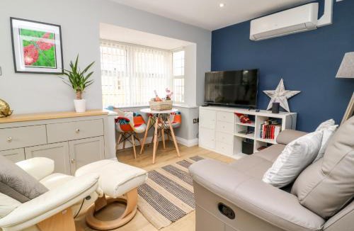 Leven House | Robin Cottage