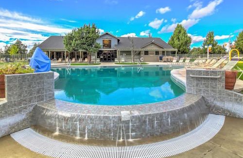 Redmond House | Robin Court Cottage