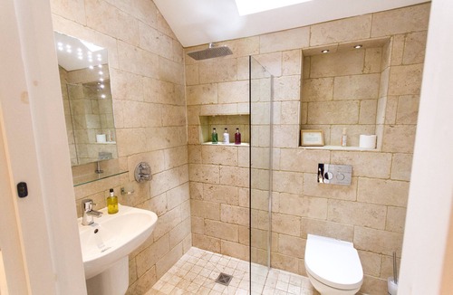 Beeley Bed & Breakfast | Robin Hood Farm B&B