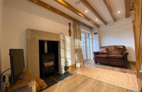 Whatstandwell House | Robin Hood Tower